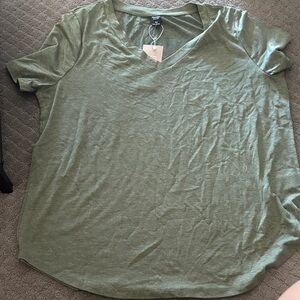 Olive Green V-Neck Short Sleeve Tee